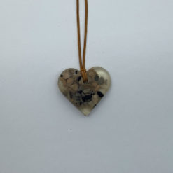 Em Keramik Herz Halskette hell